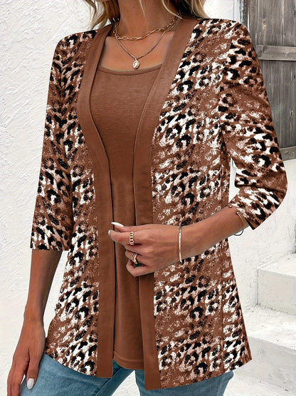 KS Two-piece set, plain top and cardigan with leopard print