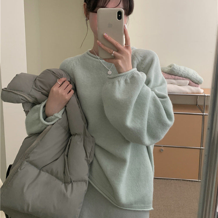 Elegantly Designed Pullover