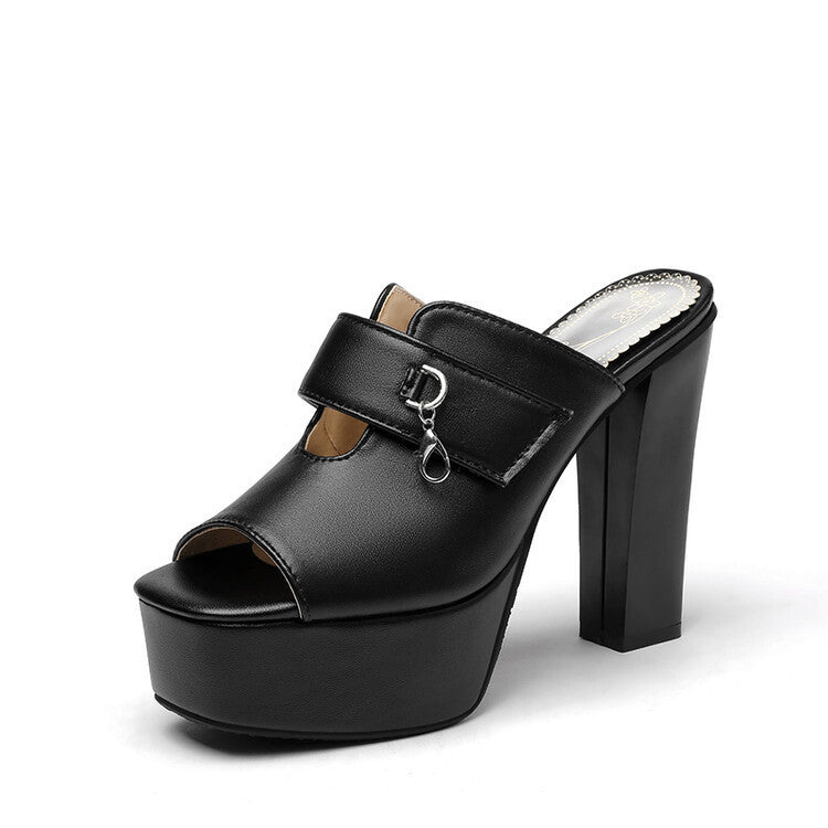 Classic Orthopedic Sandals with Timeless Style
