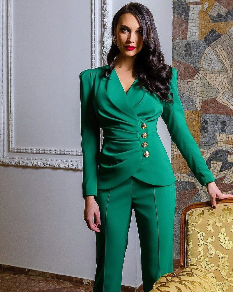 Timeless Vintage Style Garment