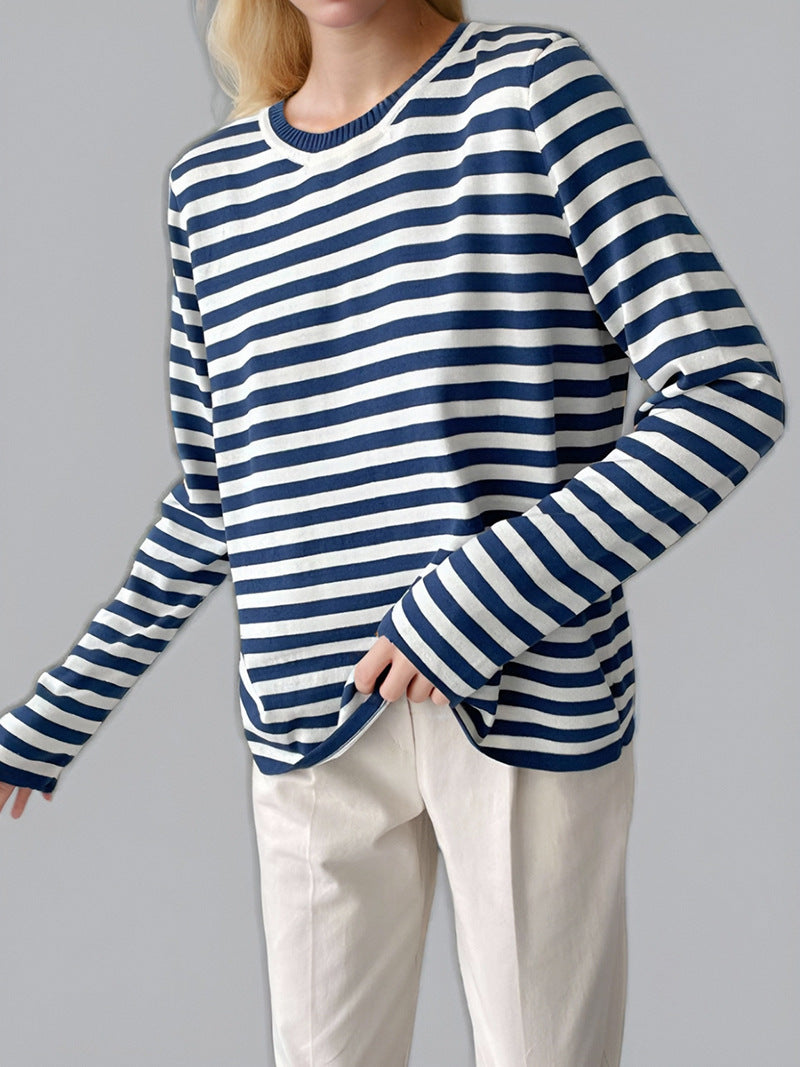 Elegantly Designed Pullover