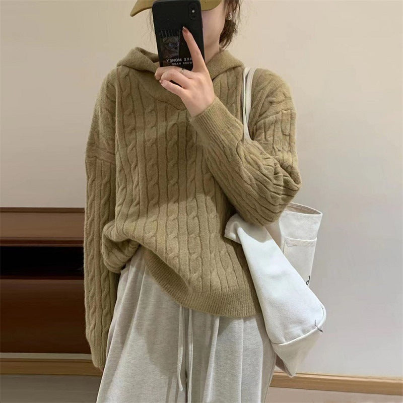 Elegantly Designed Pullover
