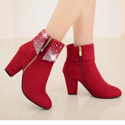 Graceful Orthopedic Boots for Modern Look