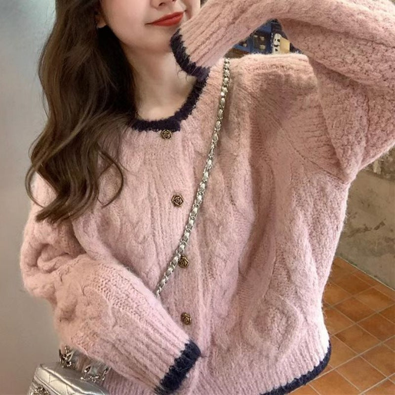 Elegantly Designed Cardigan