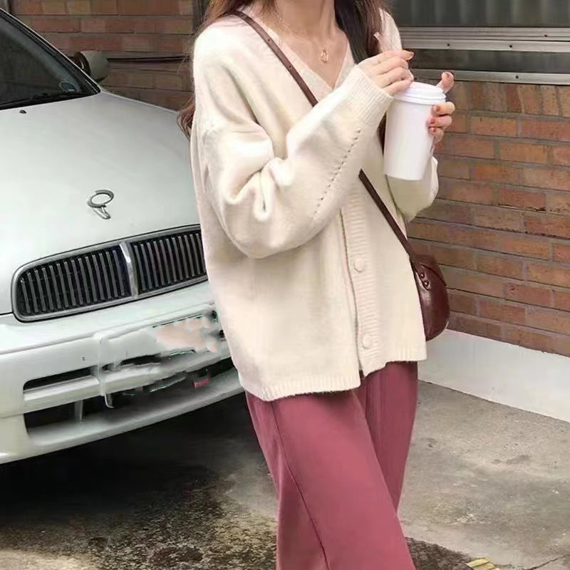 Gracefully Designed Cardigan