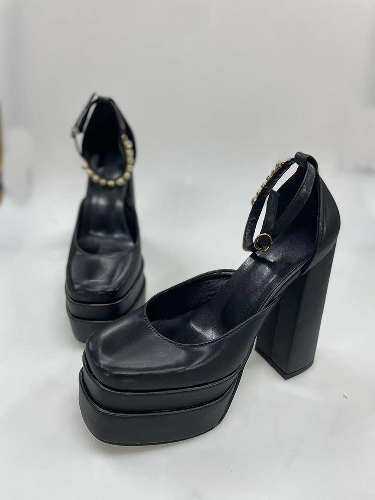 Classic Orthopedic Sandals with Timeless Style