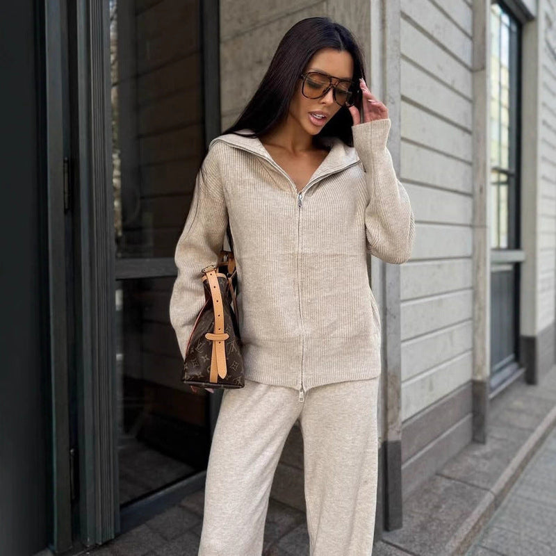 Timeless Vintage Style Pullover