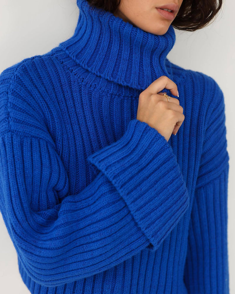 Elegantly Designed Pullover