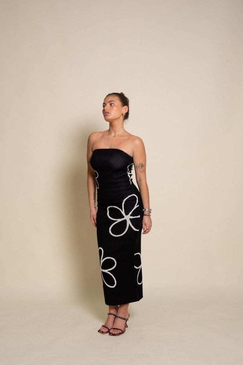 Gracefully Designed Garment