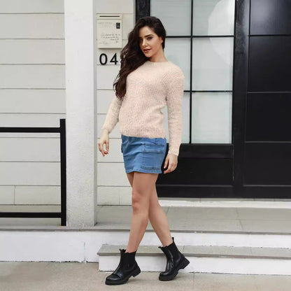 Elegantly Designed Pullover