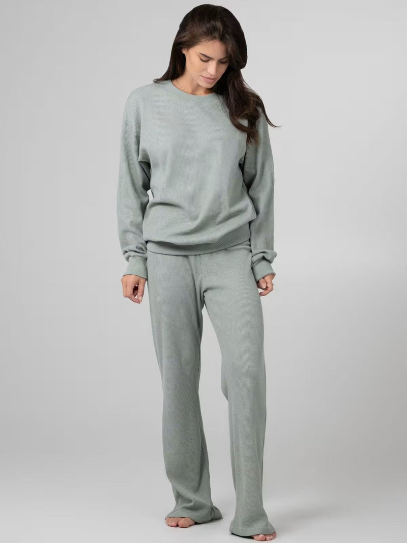 Timeless Vintage Style Pullover