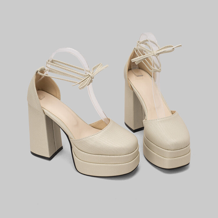 Graceful Orthopedic Sandals for Modern Look
