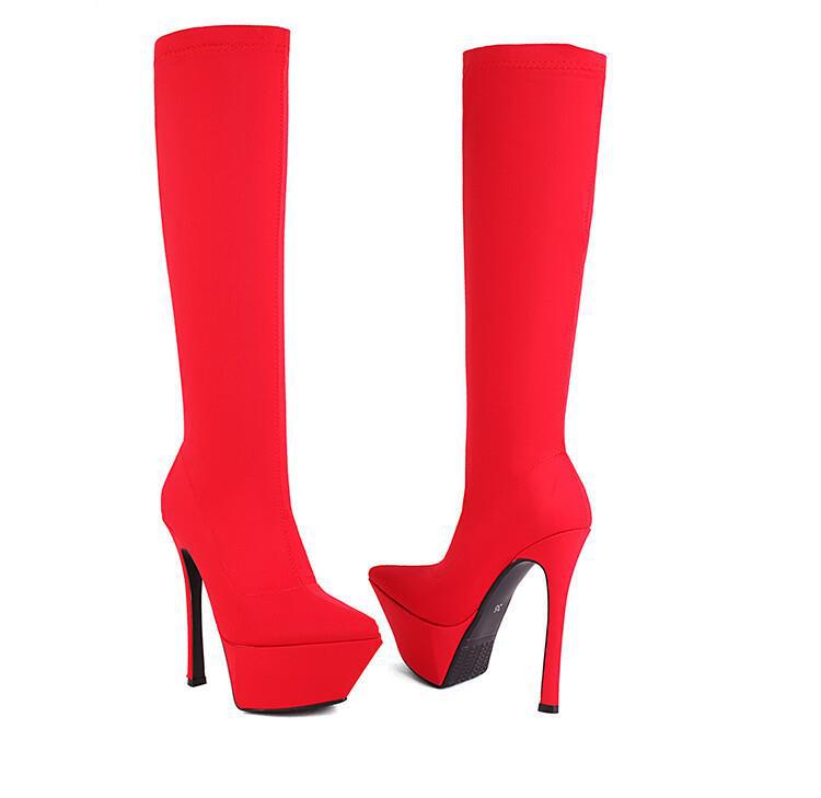 Graceful Orthopedic Boots for Modern Look