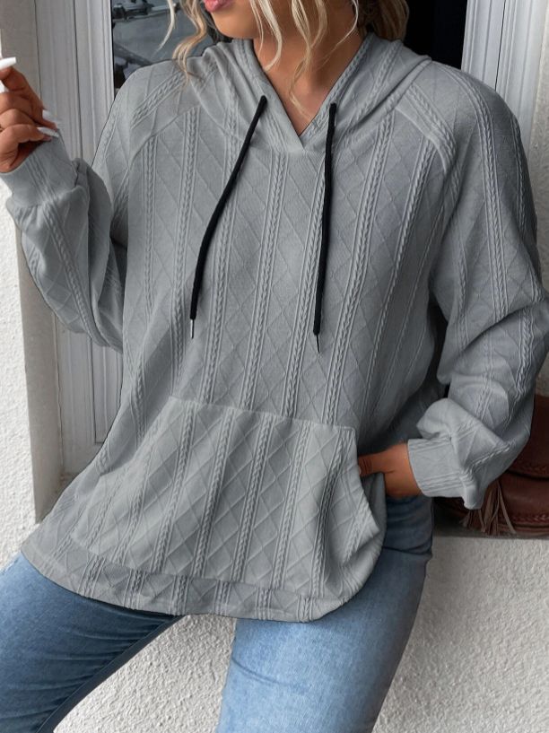 Elegantly Designed Pullover
