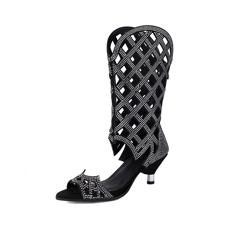Graceful Orthopedic Sandals for Modern Look