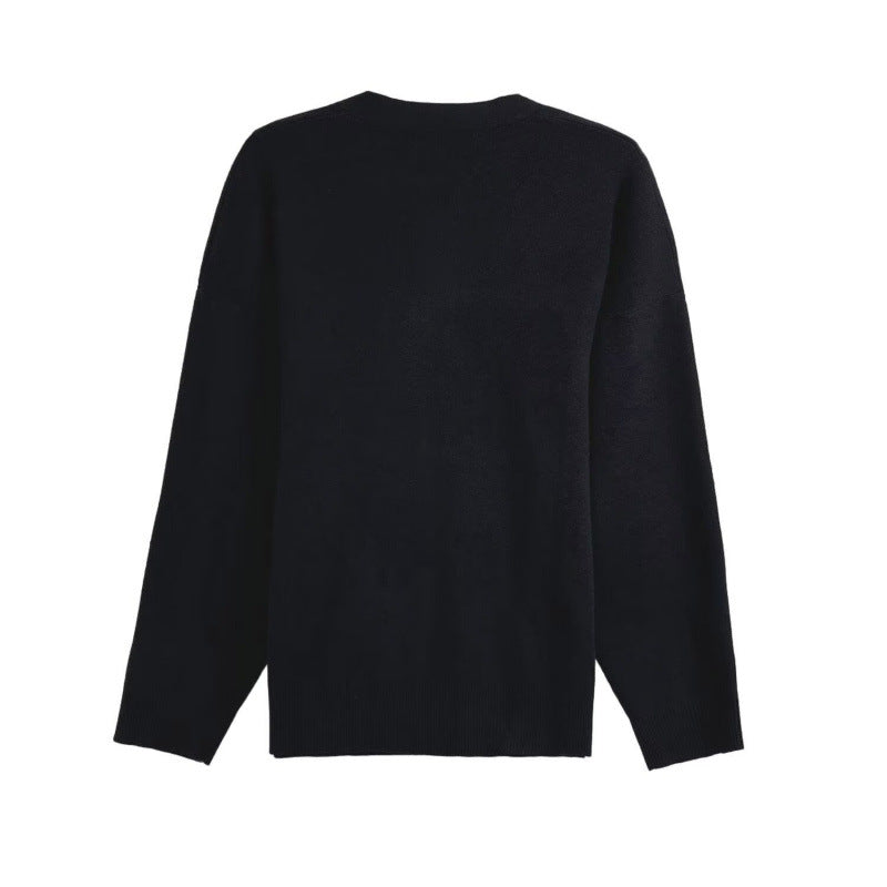 Elegantly Designed Pullover