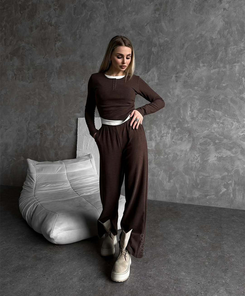 Timeless Vintage Style Garment