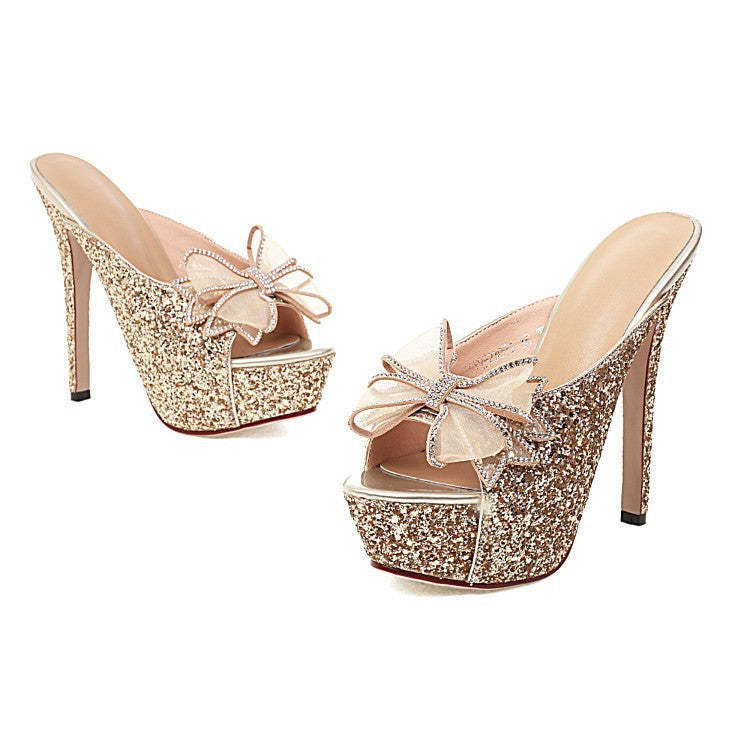 Chic Orthopedic Sandals with Unique Design