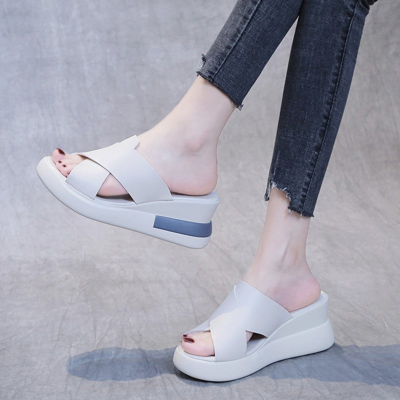 Chic Orthopedic Sandals with Unique Design