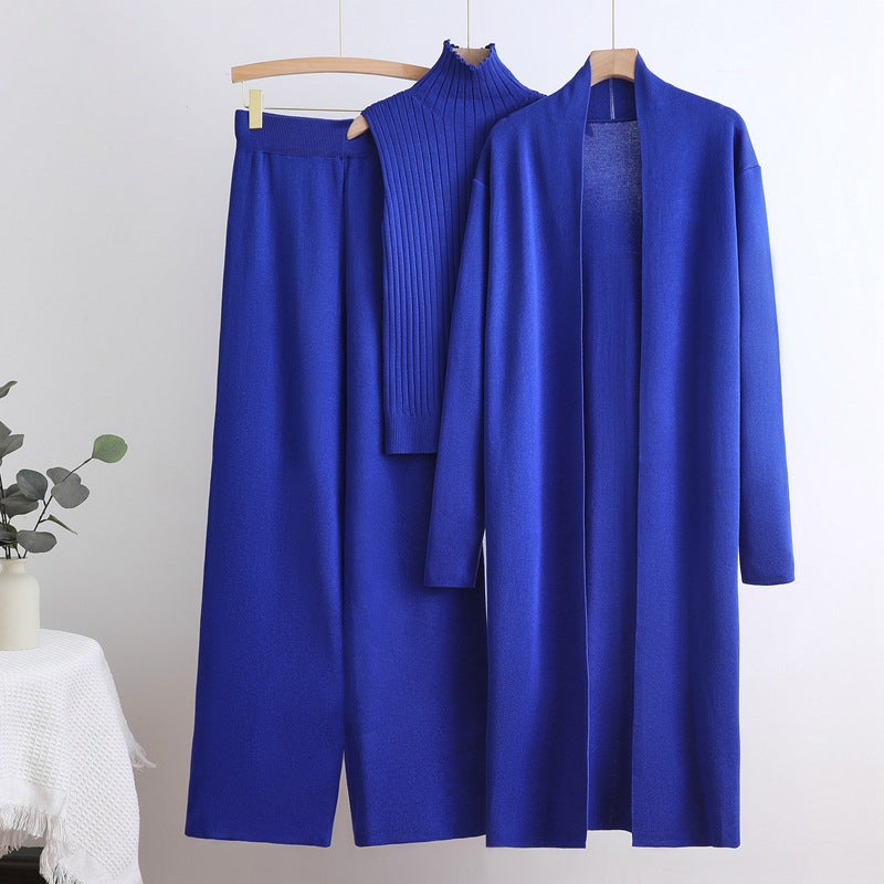 Elegantly Designed Cardigan