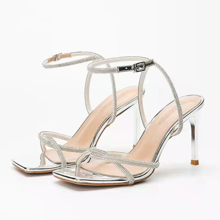 Graceful Orthopedic Sandals for Modern Look