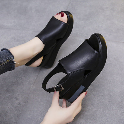 Graceful Orthopedic Sandals for Modern Look