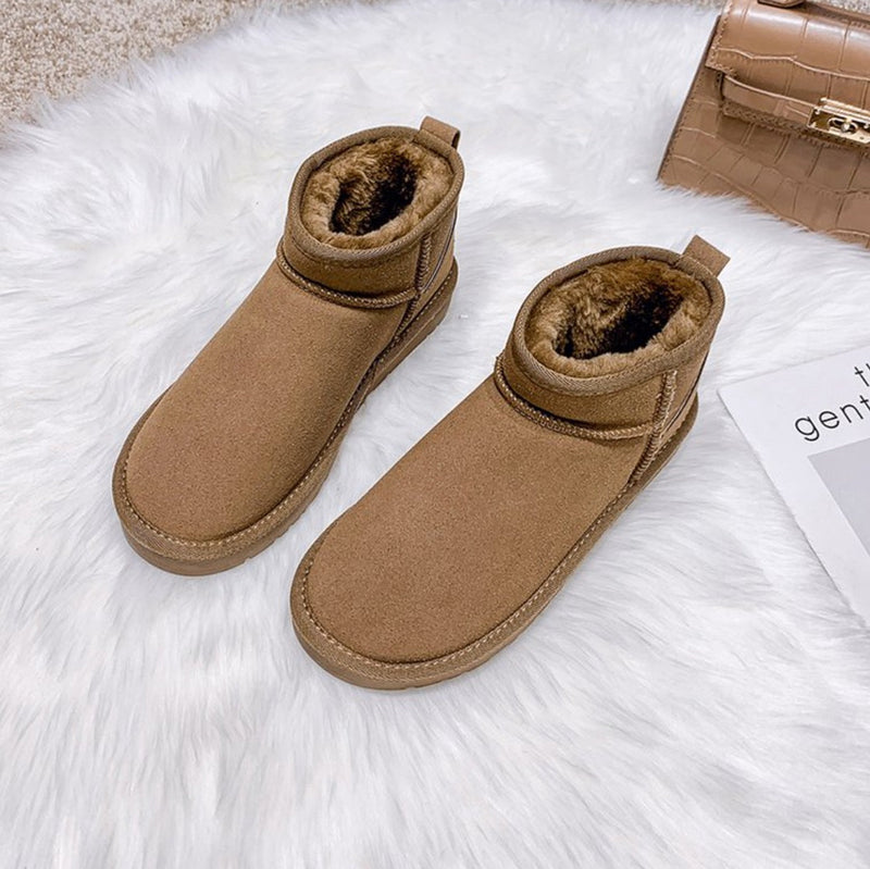 Graceful Orthopedic Boots for Modern Look