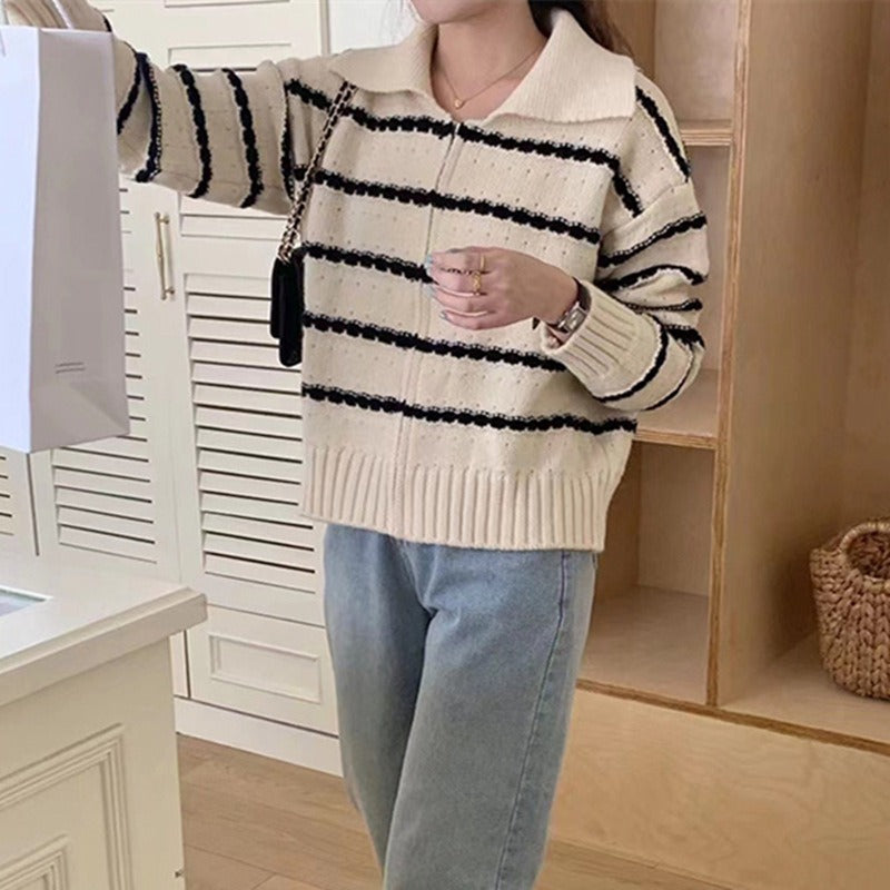 Timeless Vintage Style Pullover