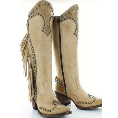 Graceful Orthopedic Boots for Modern Look