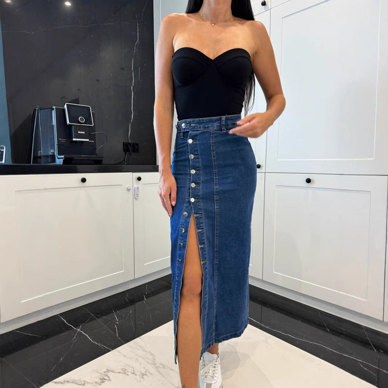 Timeless Vintage Style Garment