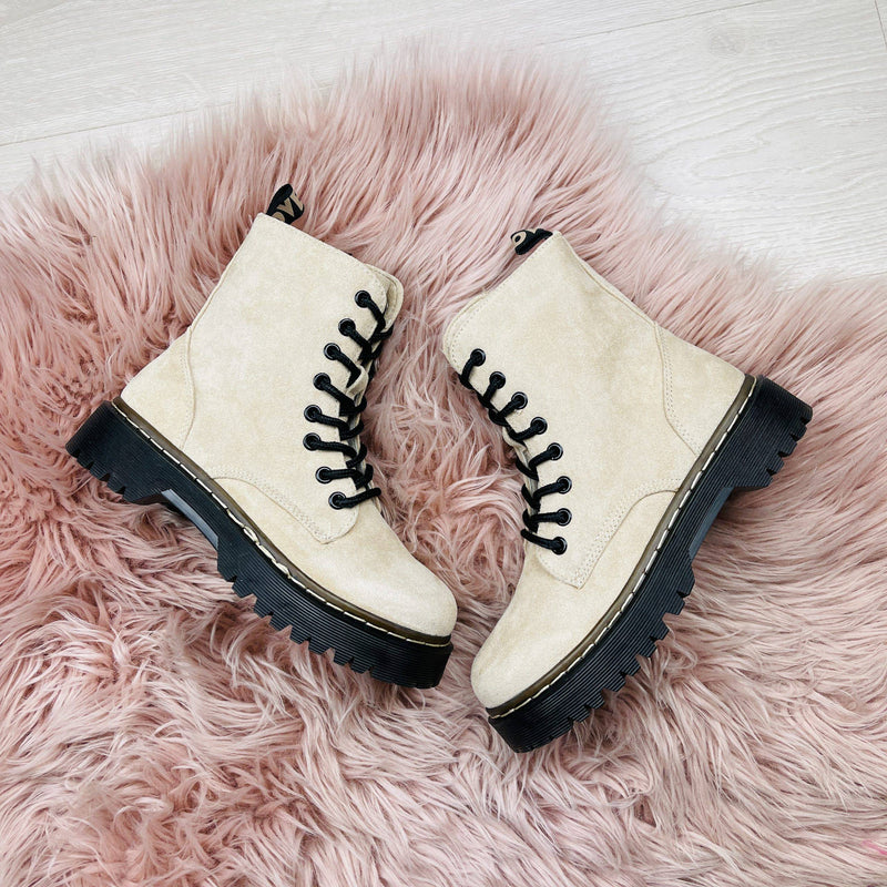 Stylish Orthopedic Boots for Any Occasion