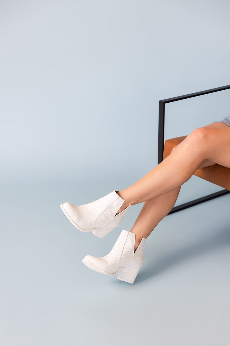 Chic Orthopedic Boots with Unique Design