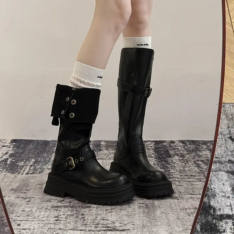 Graceful Orthopedic Boots for Modern Look