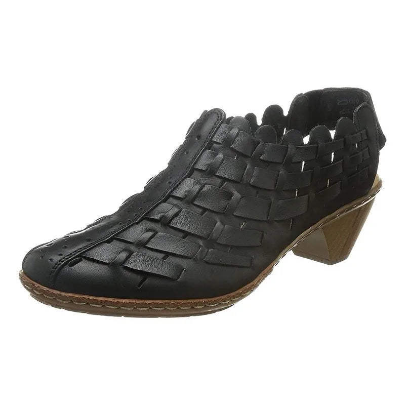 Chic Orthopedic Sandals with Unique Design