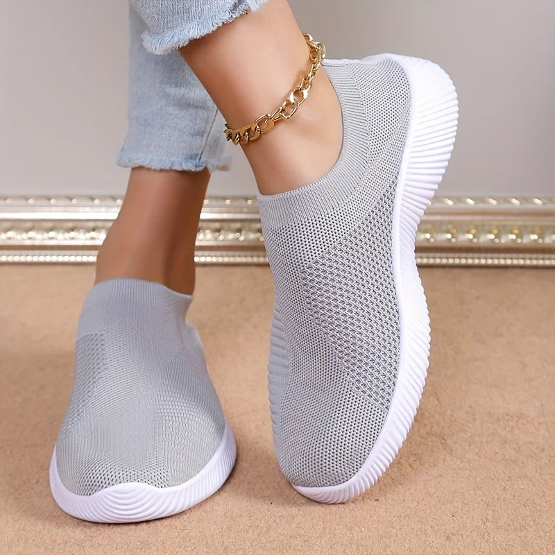 Classic Orthopedic Sneakers with Timeless Style