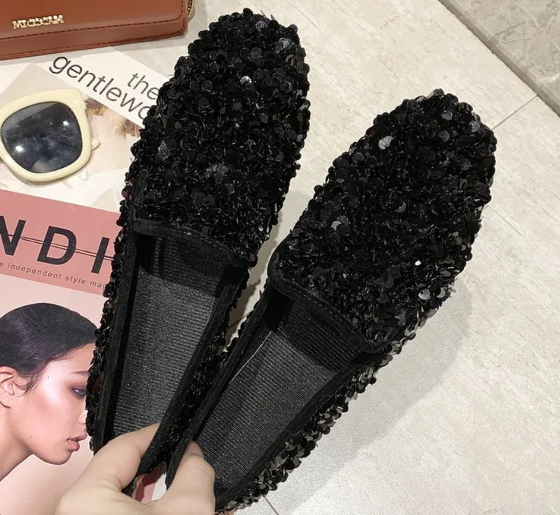Graceful Orthopedic Sneakers for Modern Look