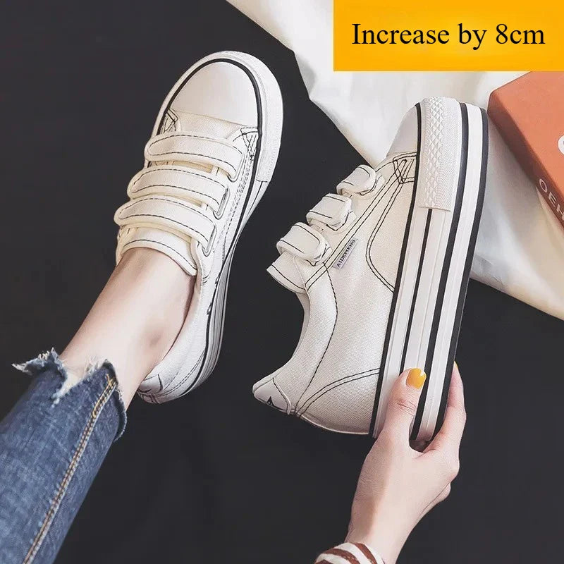 Classic Orthopedic Sneakers with Timeless Style