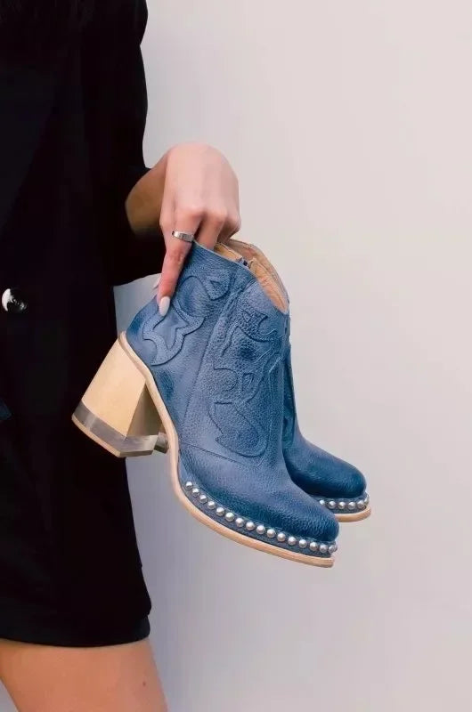 Chic Orthopedic Boots with Unique Design