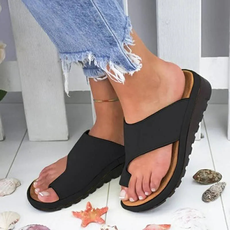 Chic Orthopedic Sandals with Unique Design