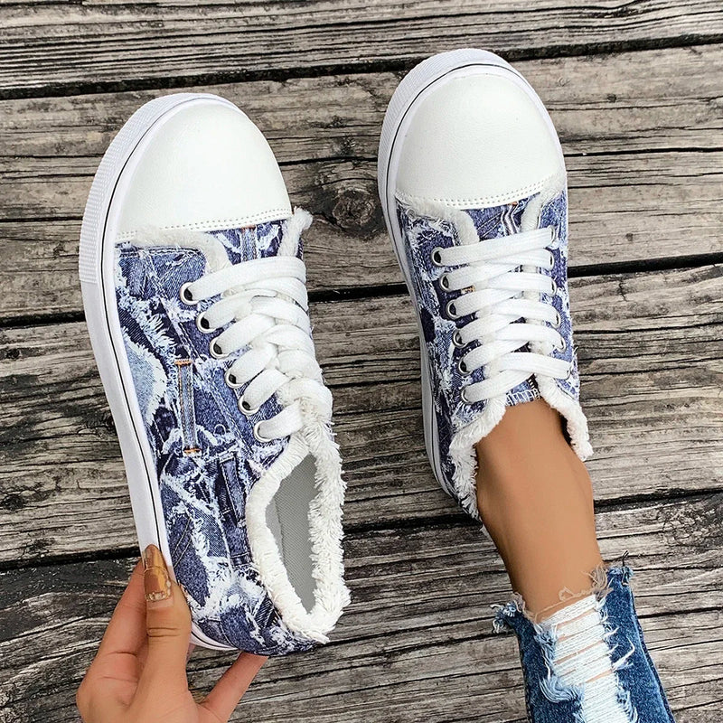 Classic Orthopedic Sneakers with Timeless Style