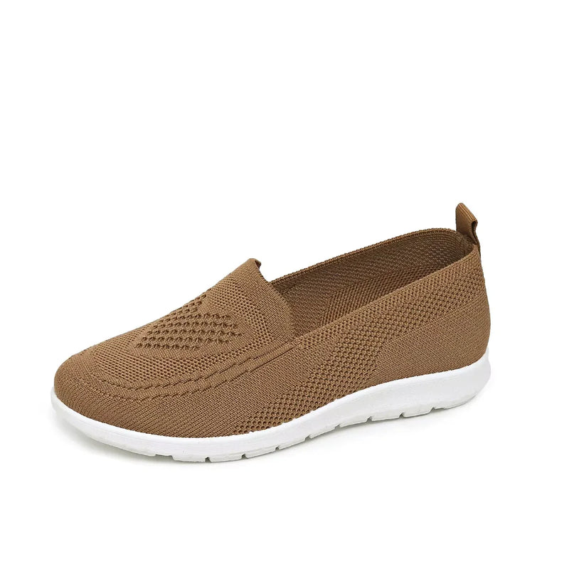 Classic Orthopedic Sneakers with Timeless Style