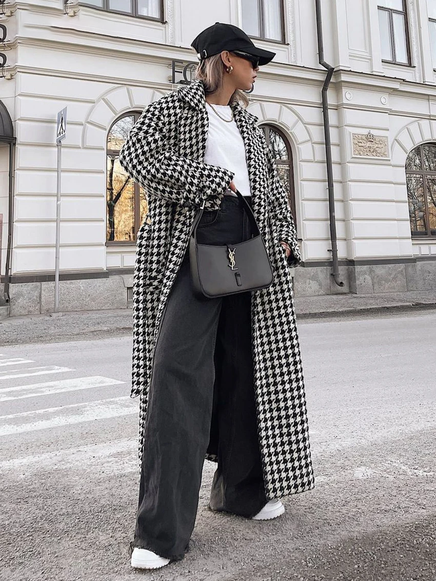 Timeless Vintage Style Coat