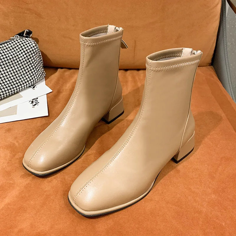 Graceful Orthopedic Boots for Modern Look