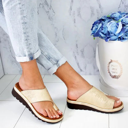 Chic Orthopedic Sandals with Unique Design