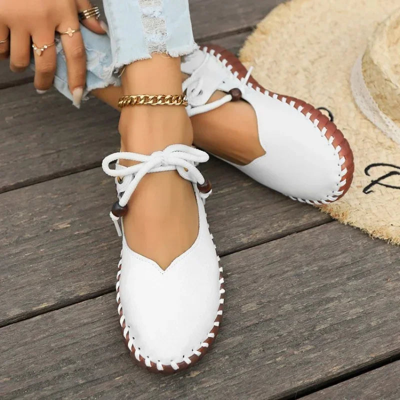 Classic Orthopedic Sneakers with Timeless Style