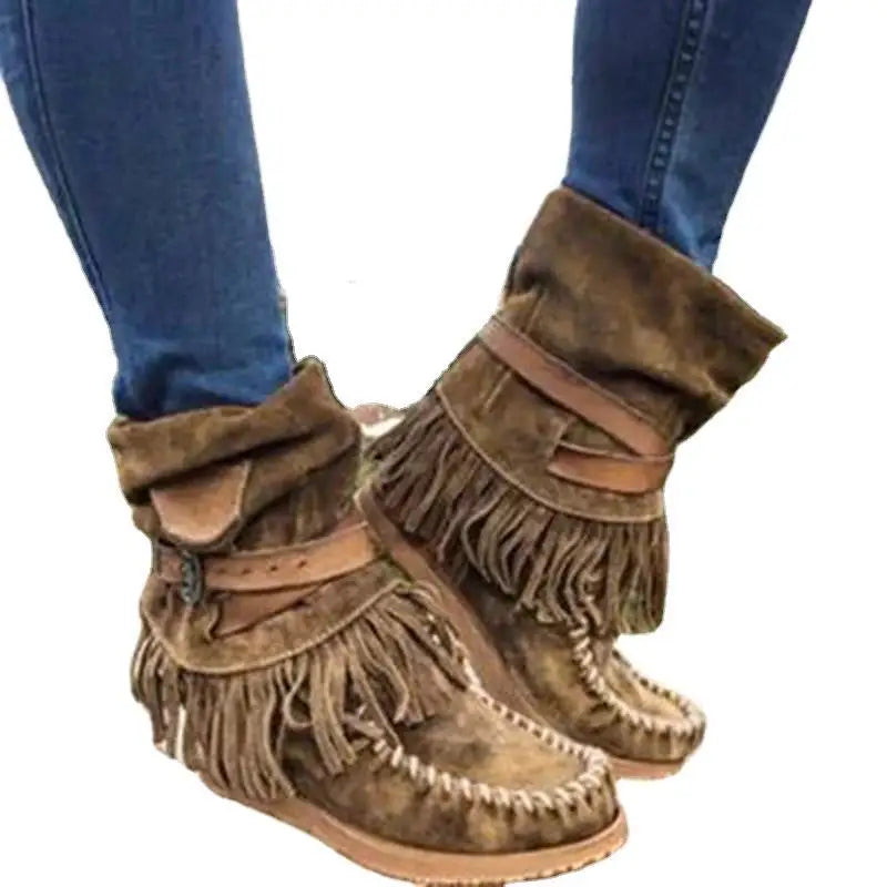 Graceful Orthopedic Boots for Modern Look