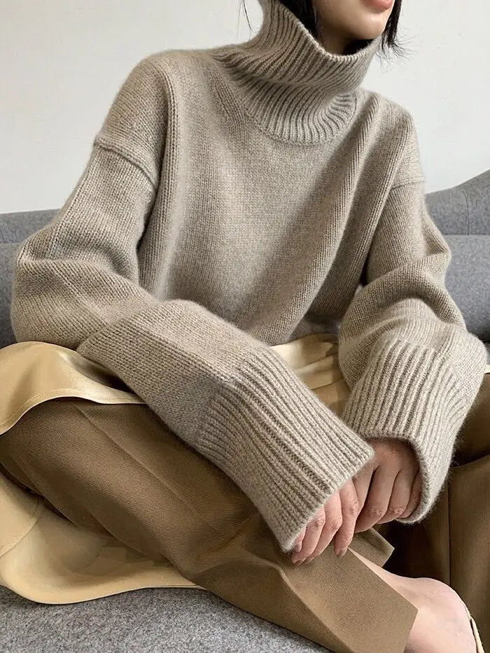 Timeless Vintage Style Pullover