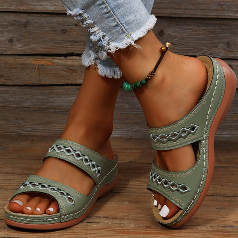 Chic Orthopedic Sandals with Unique Design