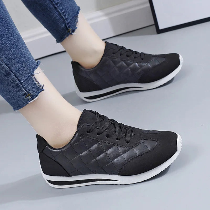 Classic Orthopedic Sneakers with Timeless Style