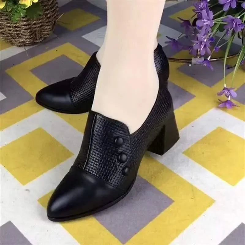 Graceful Orthopedic Boots for Modern Look